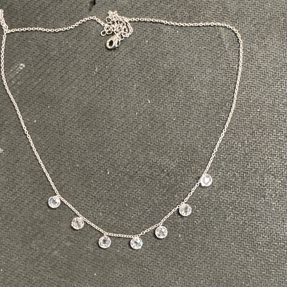 Elegant Silver Necklace with Crystal Accents